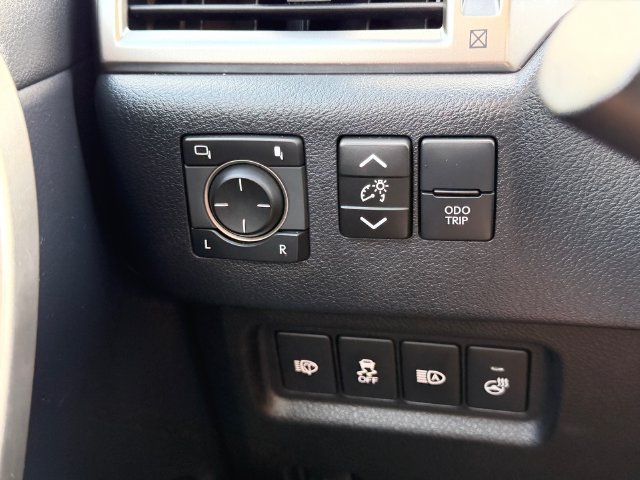 Used 2022 Lexus GX 460 Premium w/ Premium Plus Package AWD/4WD image 26