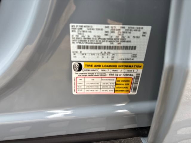 Used 2025 Ford Expedition Tremor image 32