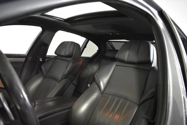 Used 2013 BMW M5 RWD image 11