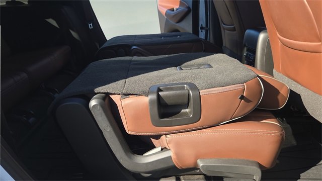 Used 2020 Buick Enclave Avenir w/ Avenir Technology Package image 22