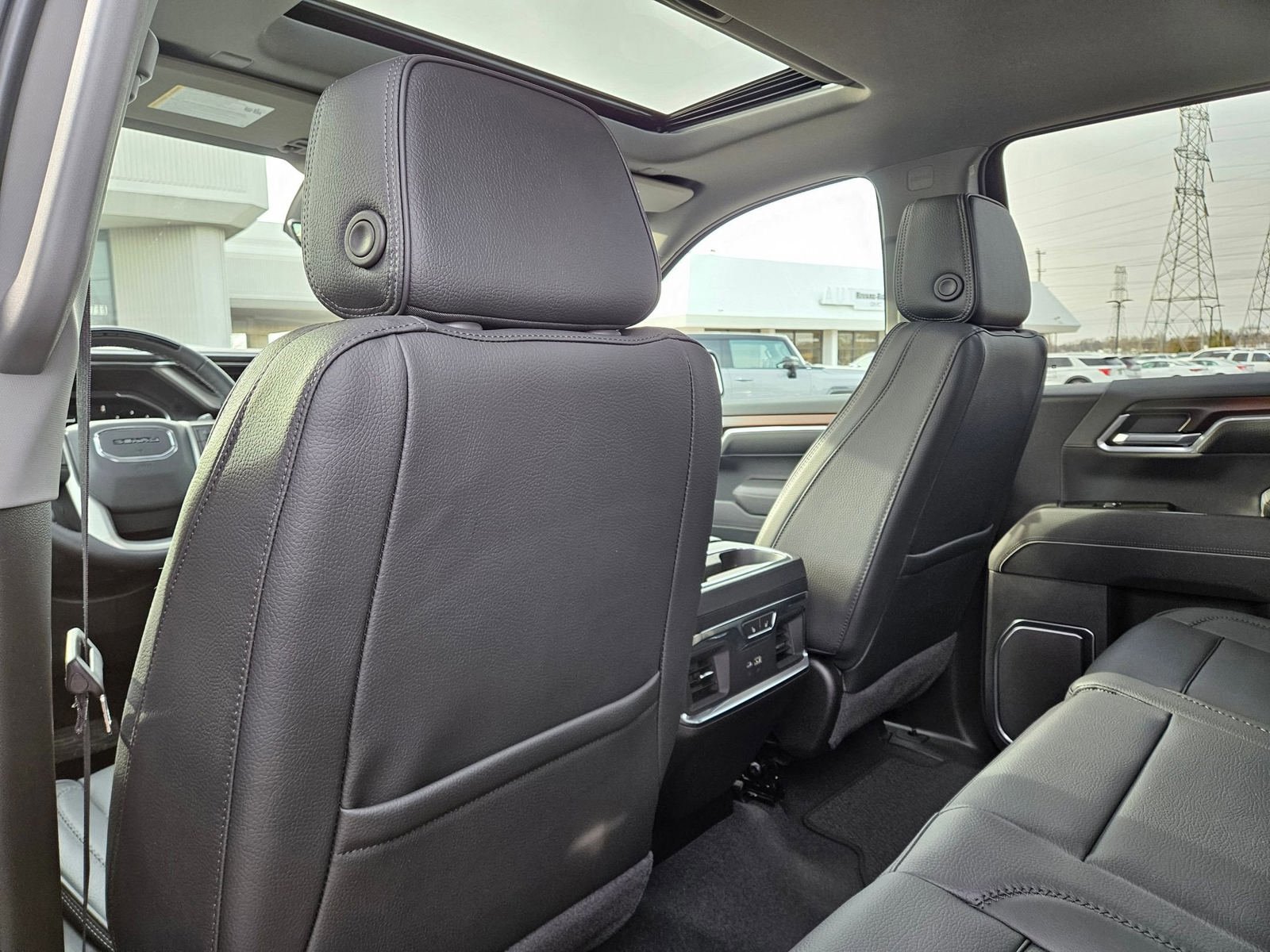 New 2026 GMC Sierra 1500 Denali AWD/4WD image 25