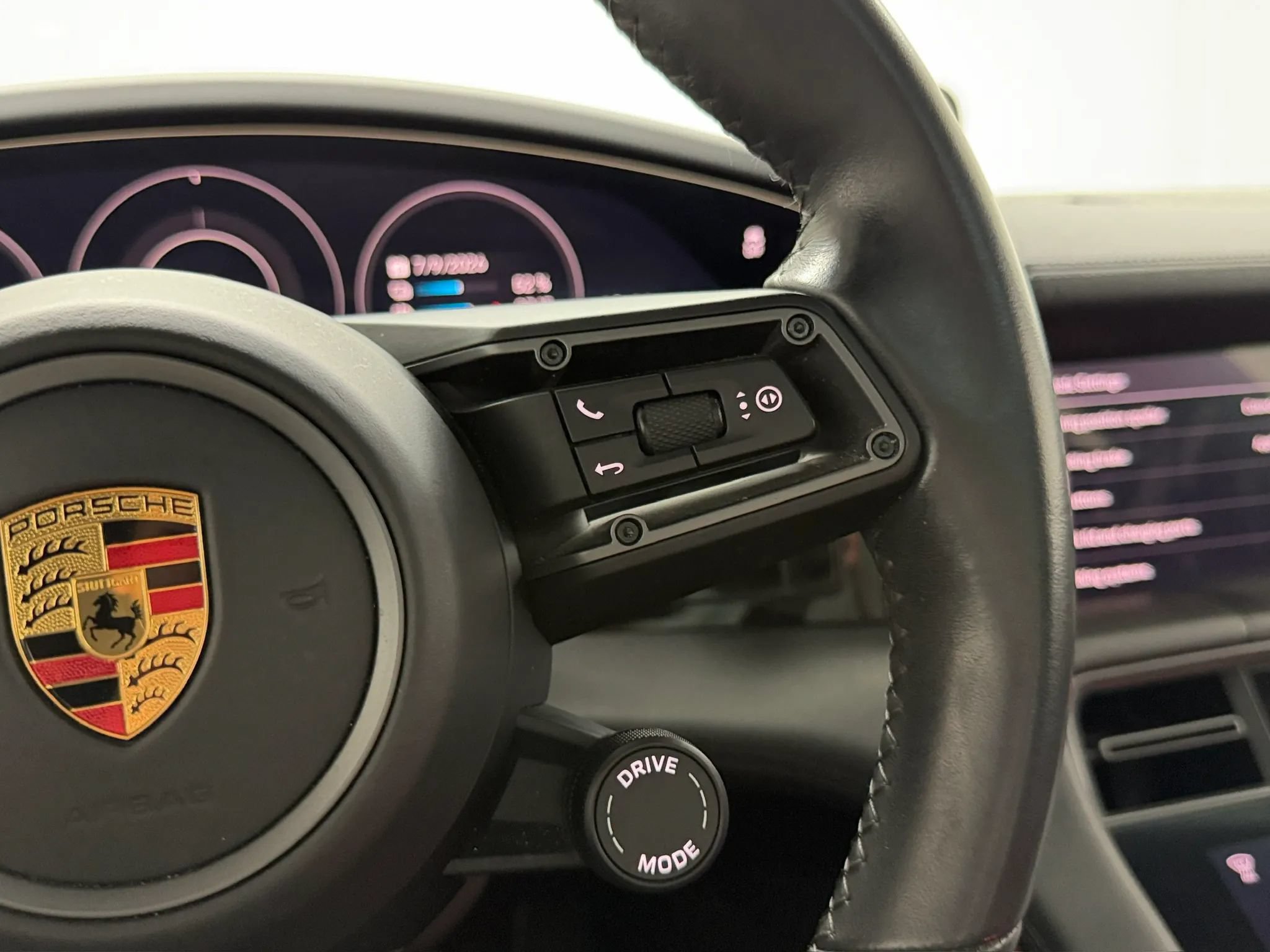 Used 2021 Porsche Taycan Turbo S AWD/4WD image 73