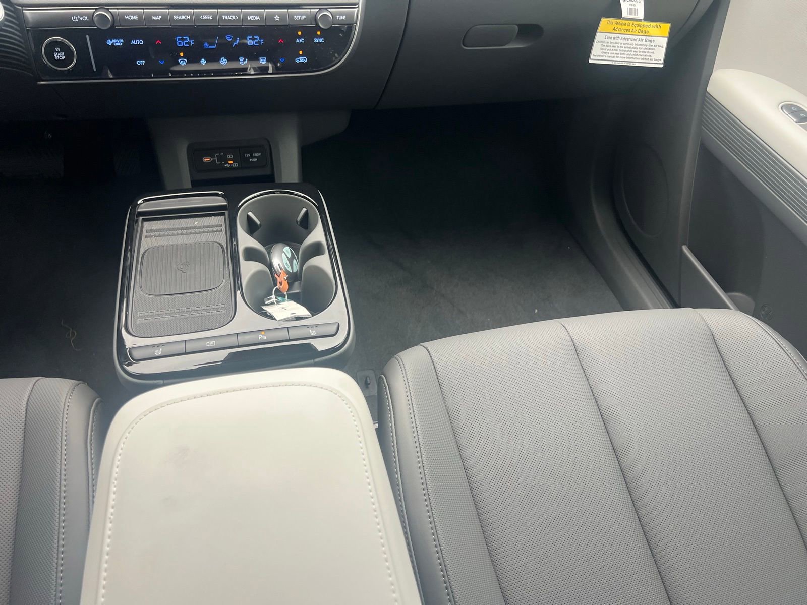 New 2026 Hyundai Ioniq 5 SEL RWD image 34