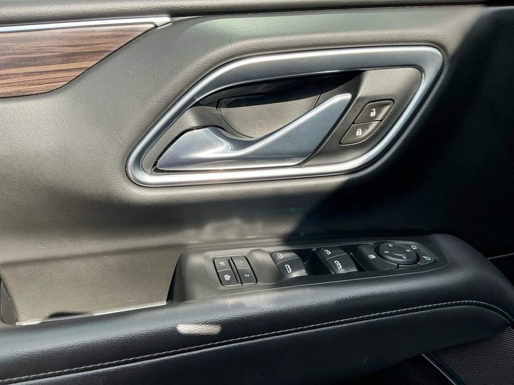 Used 2021 Chevrolet Tahoe LT image 16