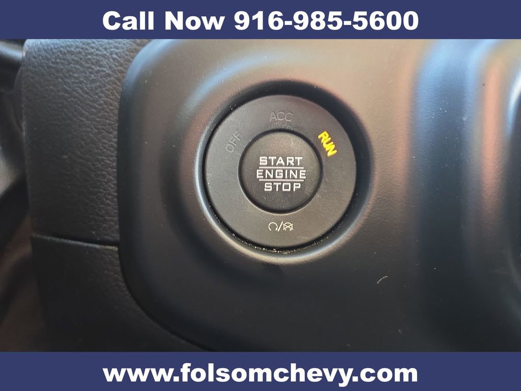 Used 2023 Jeep Wrangler Sport S image 19