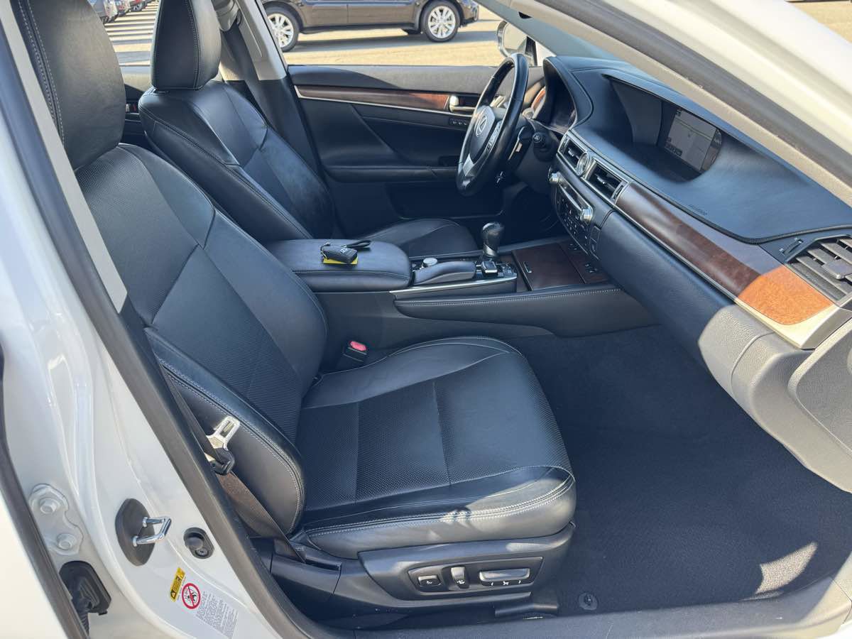 Used 2015 Lexus GS 350 w/ Premium Package image 16