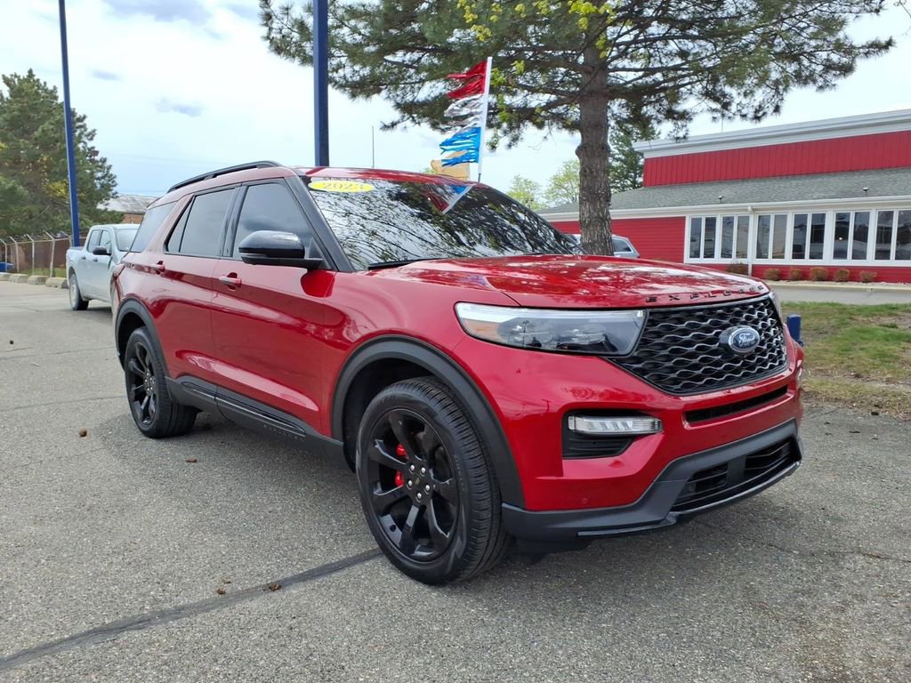 Used 2023 Ford Explorer ST w/ Equipment Group 401A AWD/4WD image 3