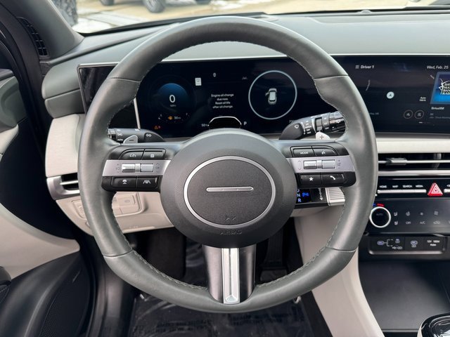 Used 2025 Hyundai Tucson Limited image 22