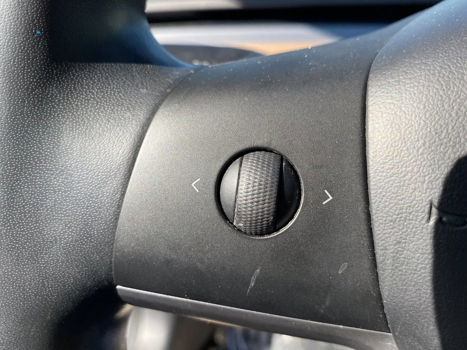 Used 2018 Tesla Model 3 Mid Range image 18