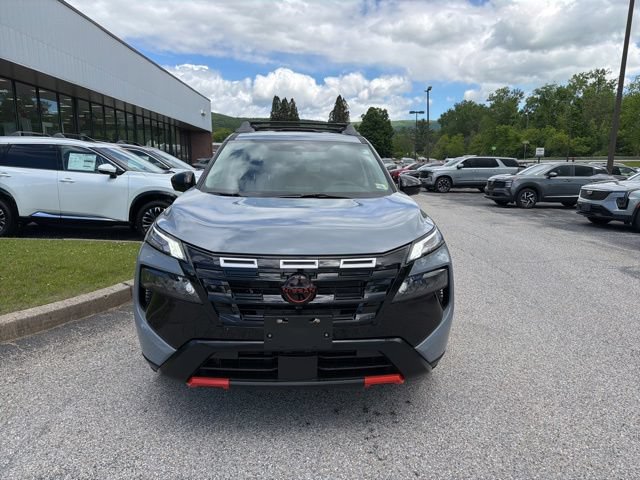 New 2026 Nissan Rogue SV w/ Rock Creek Premium Package AWD/4WD image 2