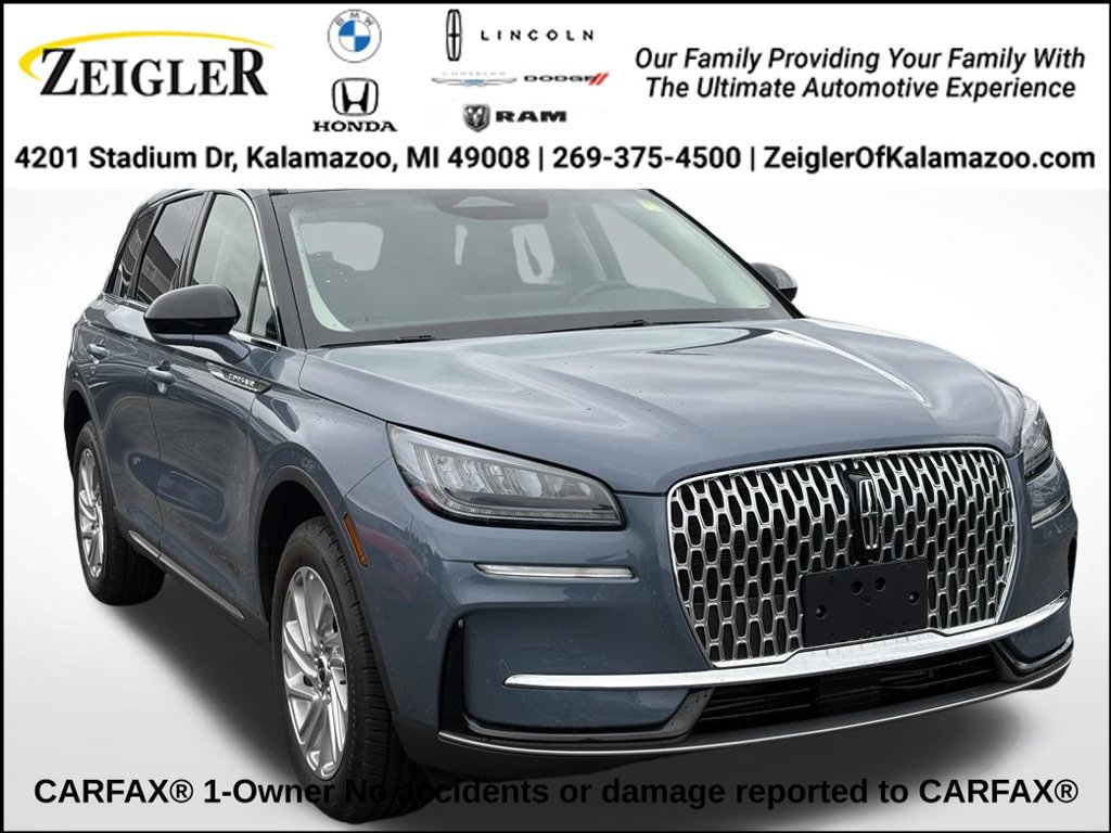 Used 2023 Lincoln Corsair AWD image 1