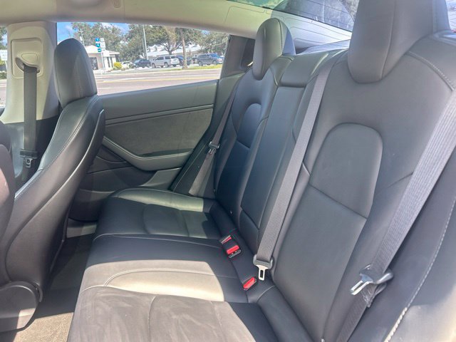 Used 2018 Tesla Model 3 Long Range RWD image 10