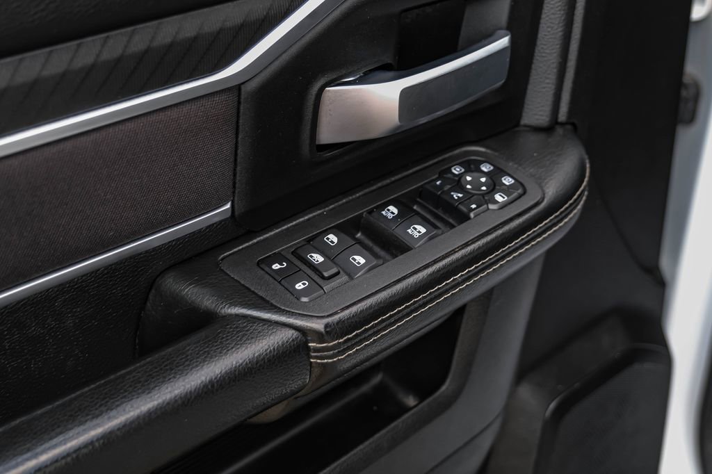 Used 2025 RAM 2500 Big Horn AWD/4WD image 42