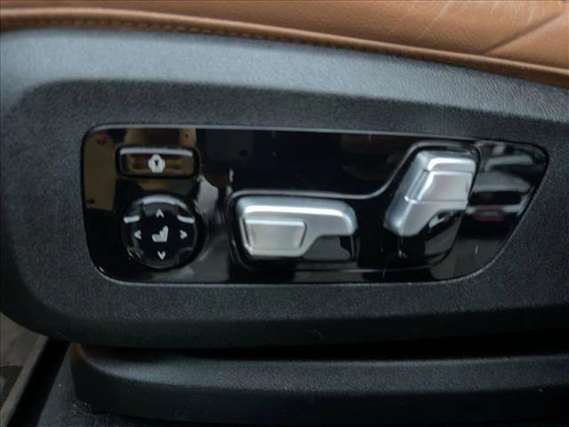 Used 2022 BMW X5 xDrive40i w/ M Sport Package image 28