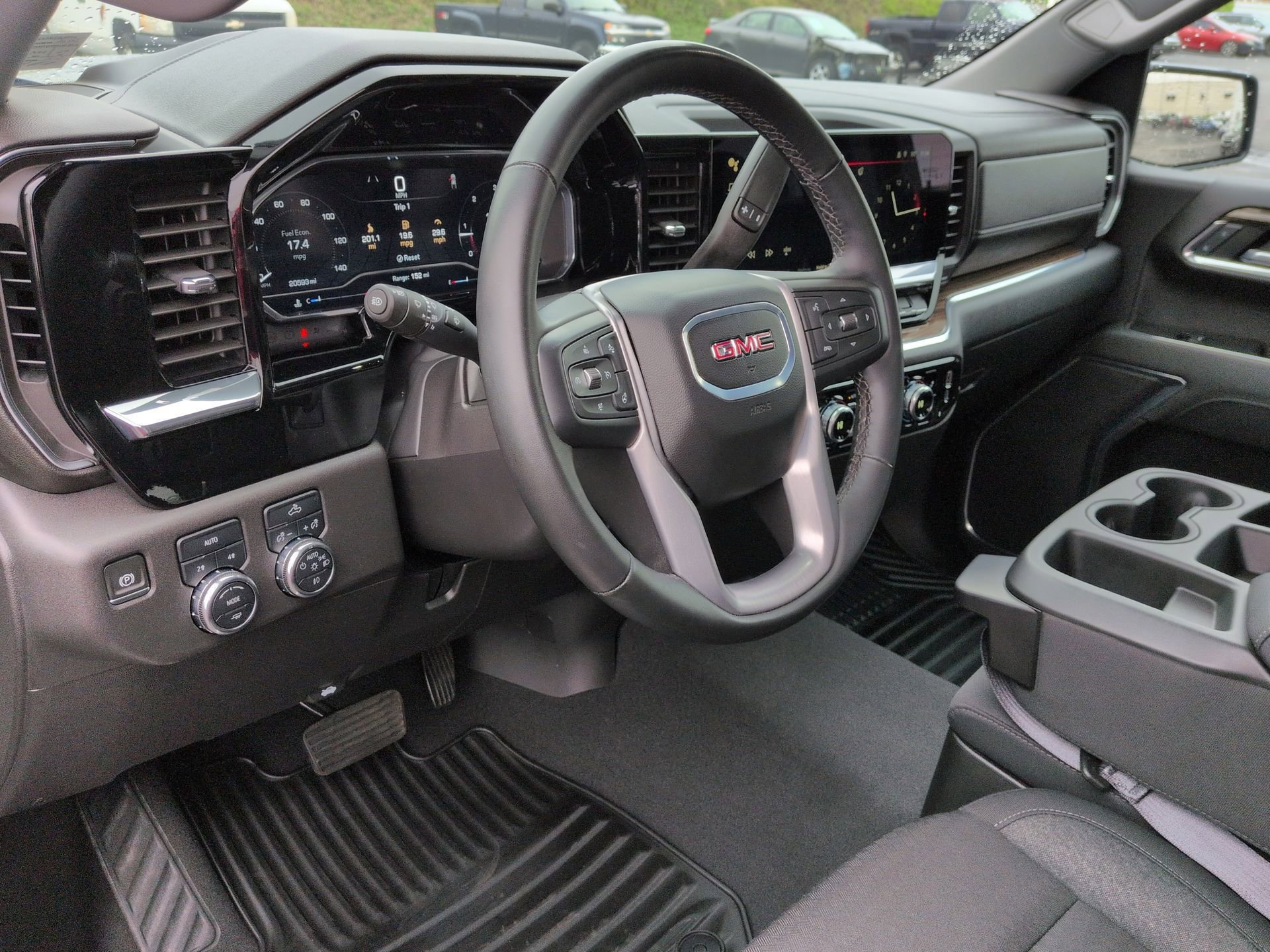 Certified 2024 GMC Sierra 1500 Elevation image 10