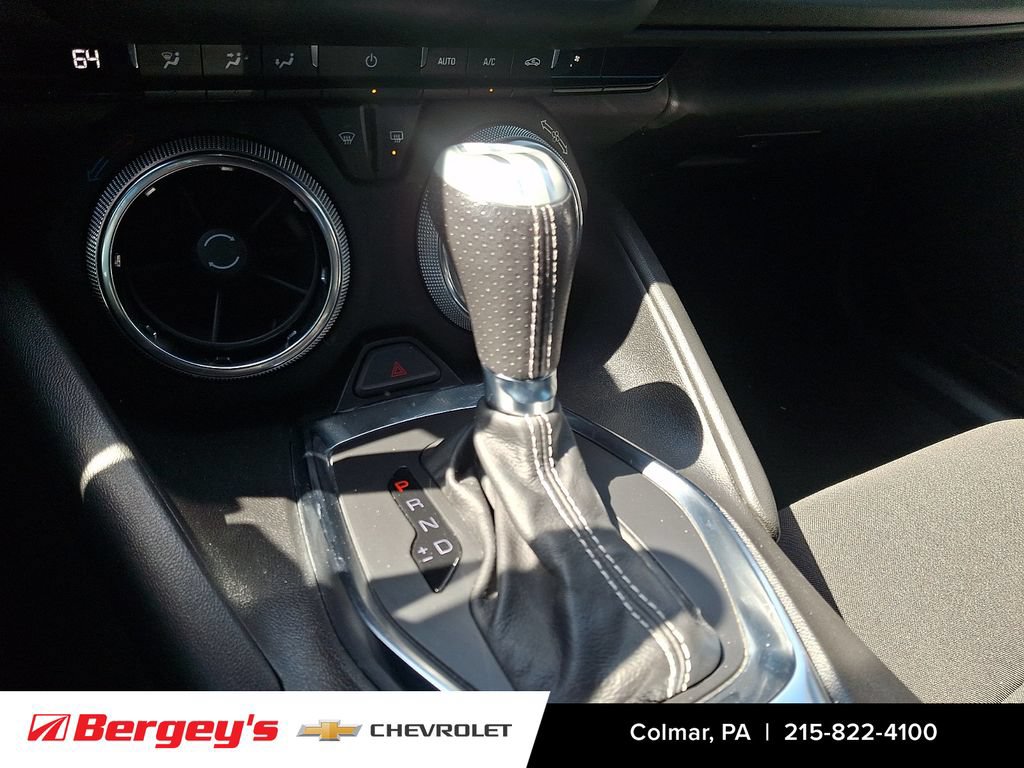 Used 2022 Chevrolet Camaro SS RWD image 16