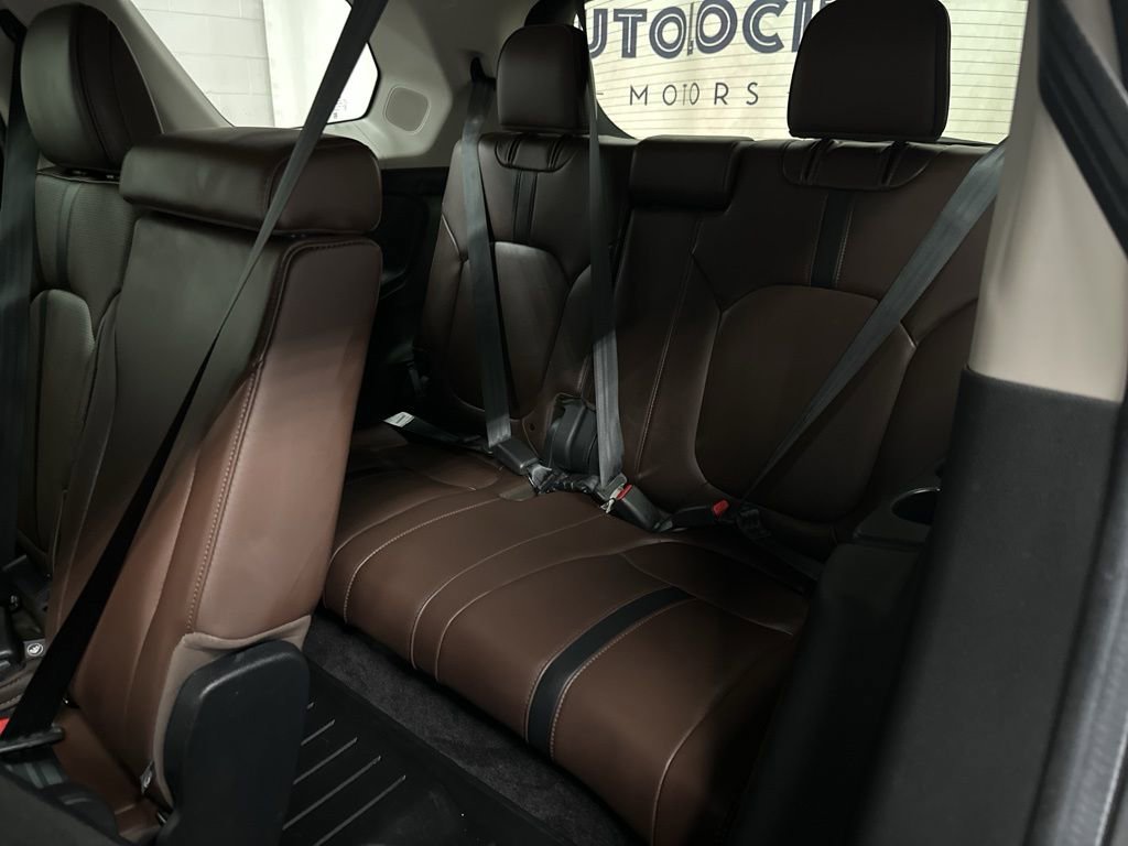 Used 2024 Honda Pilot Elite image 36