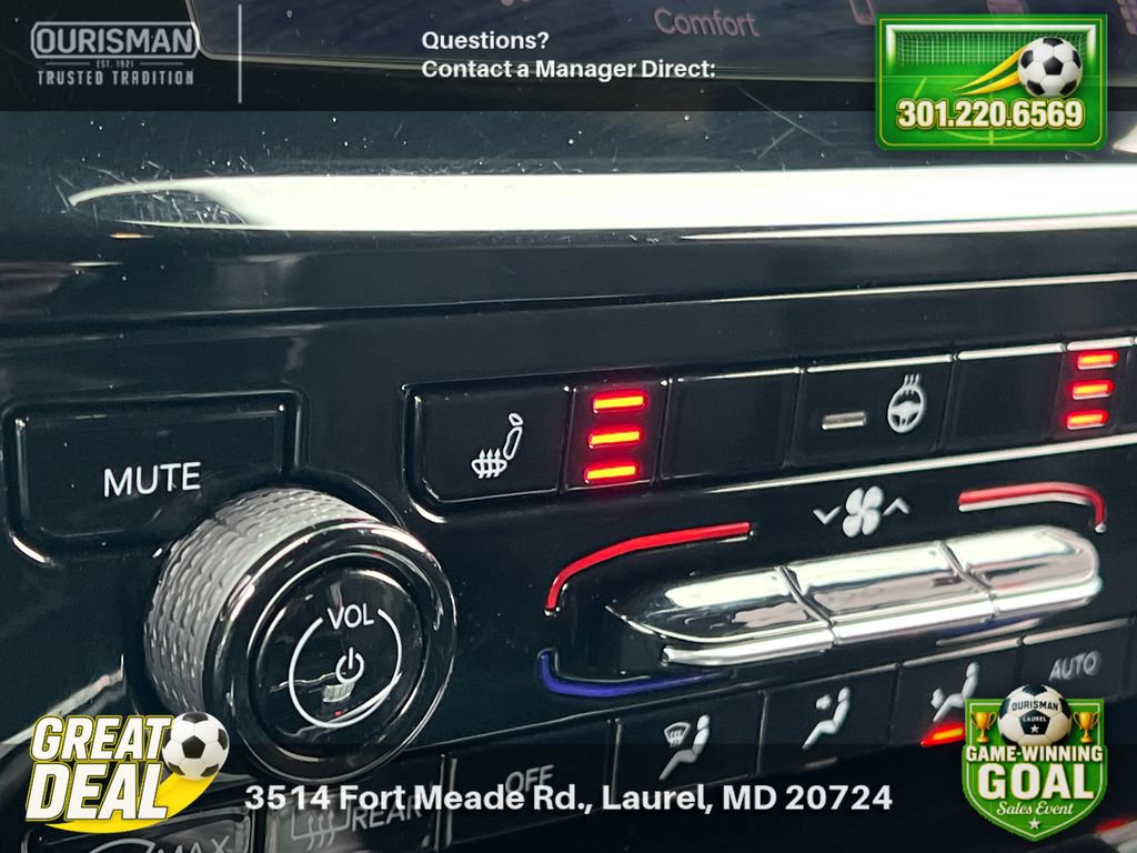 Used 2025 Jeep Grand Cherokee Altitude AWD/4WD image 26