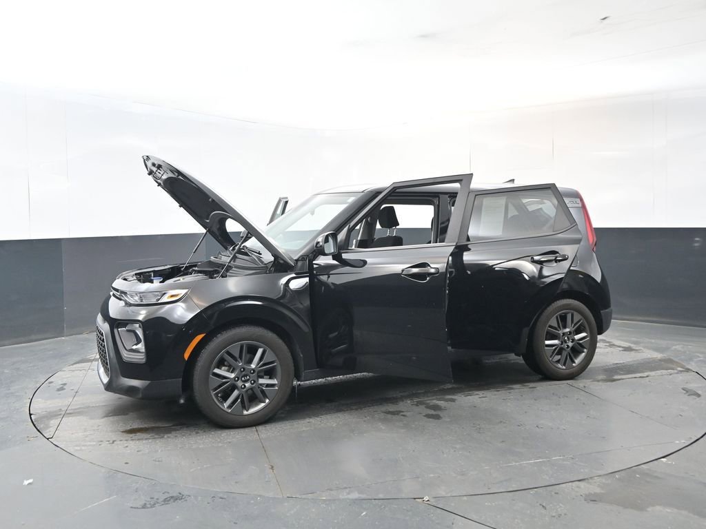 Used 2021 Kia Soul S image 28