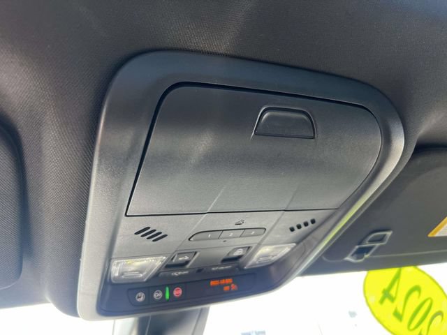 Certified 2024 Cadillac XT6 Luxury w/ LPO, Floor Liner Package AWD/4WD image 36