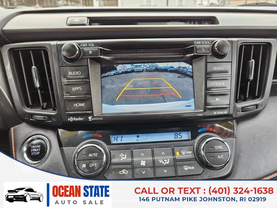 Used 2017 Toyota RAV4 SE image 18