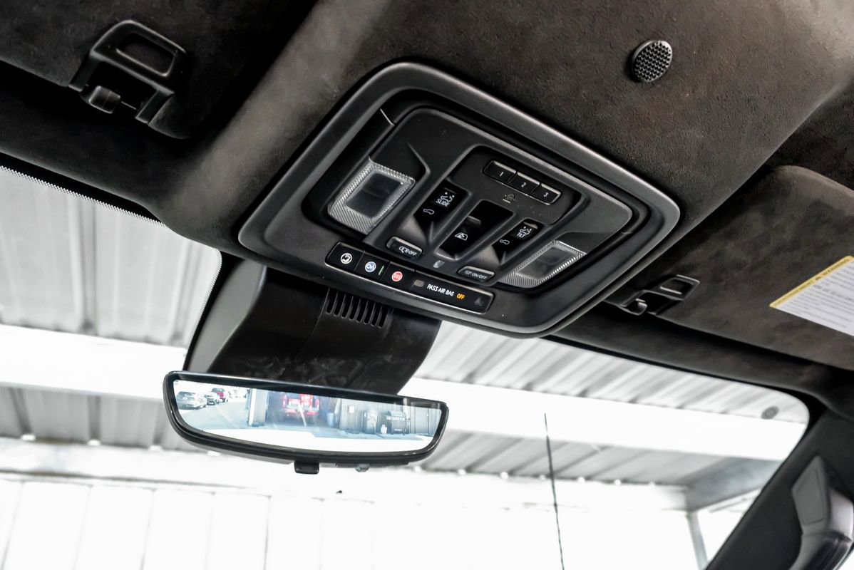 Used 2024 GMC Sierra 2500 AT4X image 22