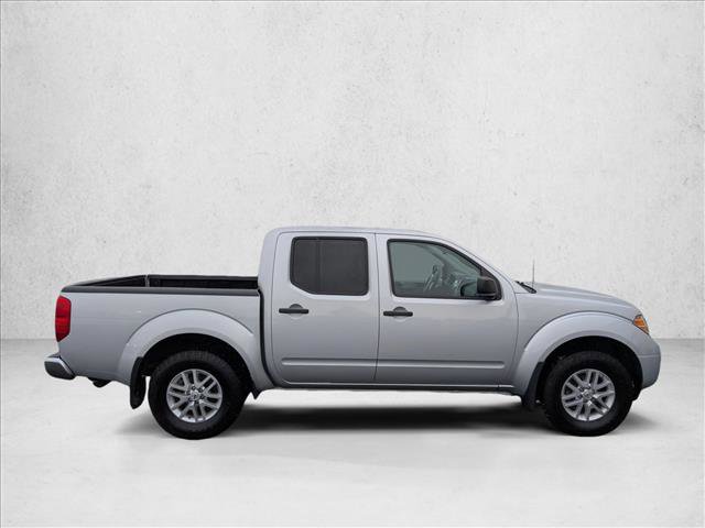 Used 2018 Nissan Frontier SV image 4