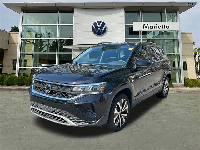 Used 2023 Volkswagen Taos SE w/ Panoramic Sunroof Package image 1