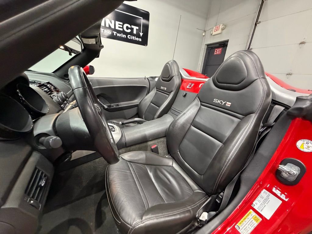 Used 2008 Saturn Sky Red Line image 23