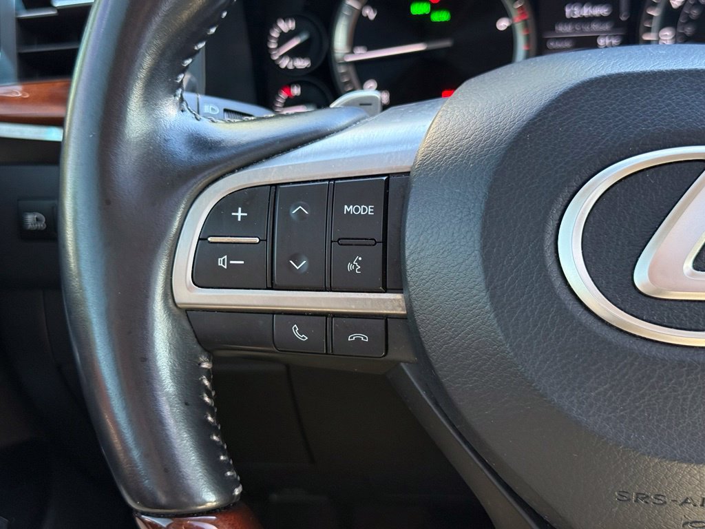 Certified 2020 Lexus LX 570 4WD w/ Luxury Package image 33