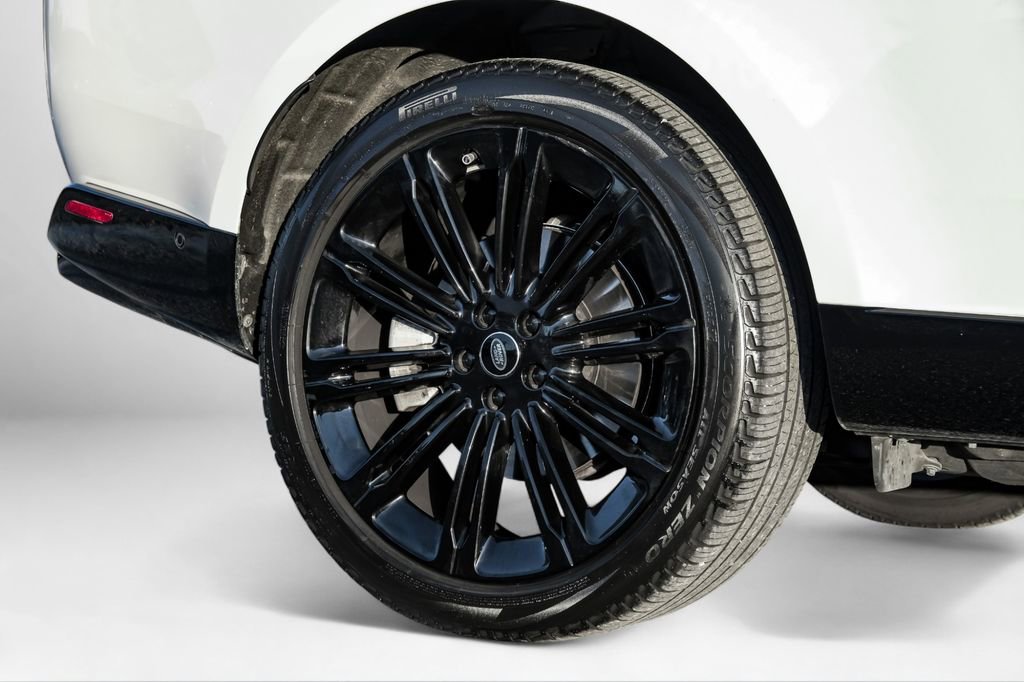 Used 2022 Land Rover Range Rover SE image 50
