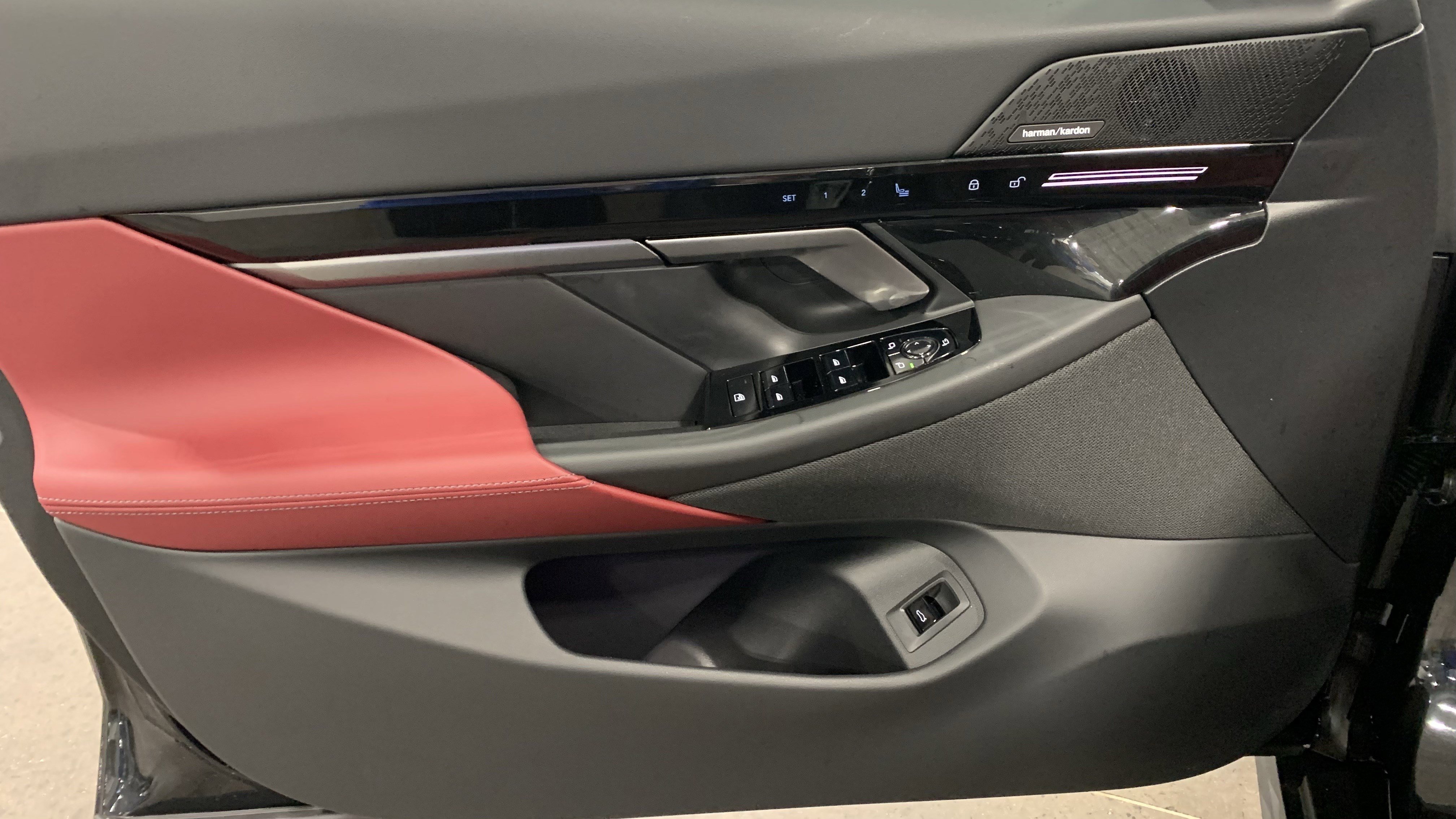 Used 2026 BMW 530i image 11