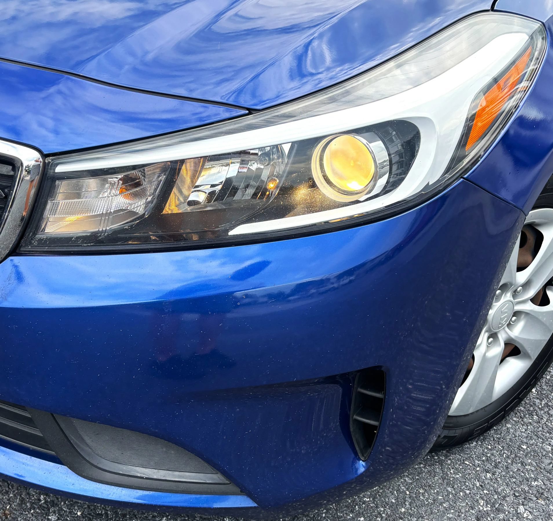 Used 2017 Kia Forte LX FWD image 7