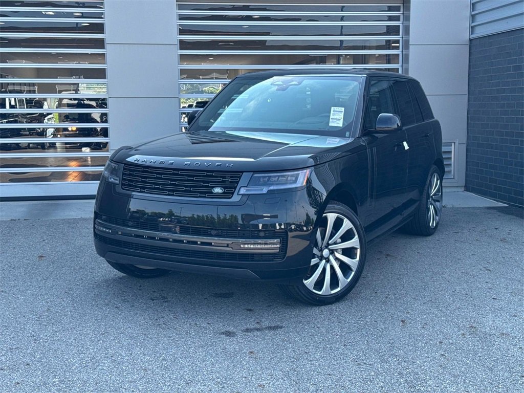 New 2025 Land Rover Range Rover SE
