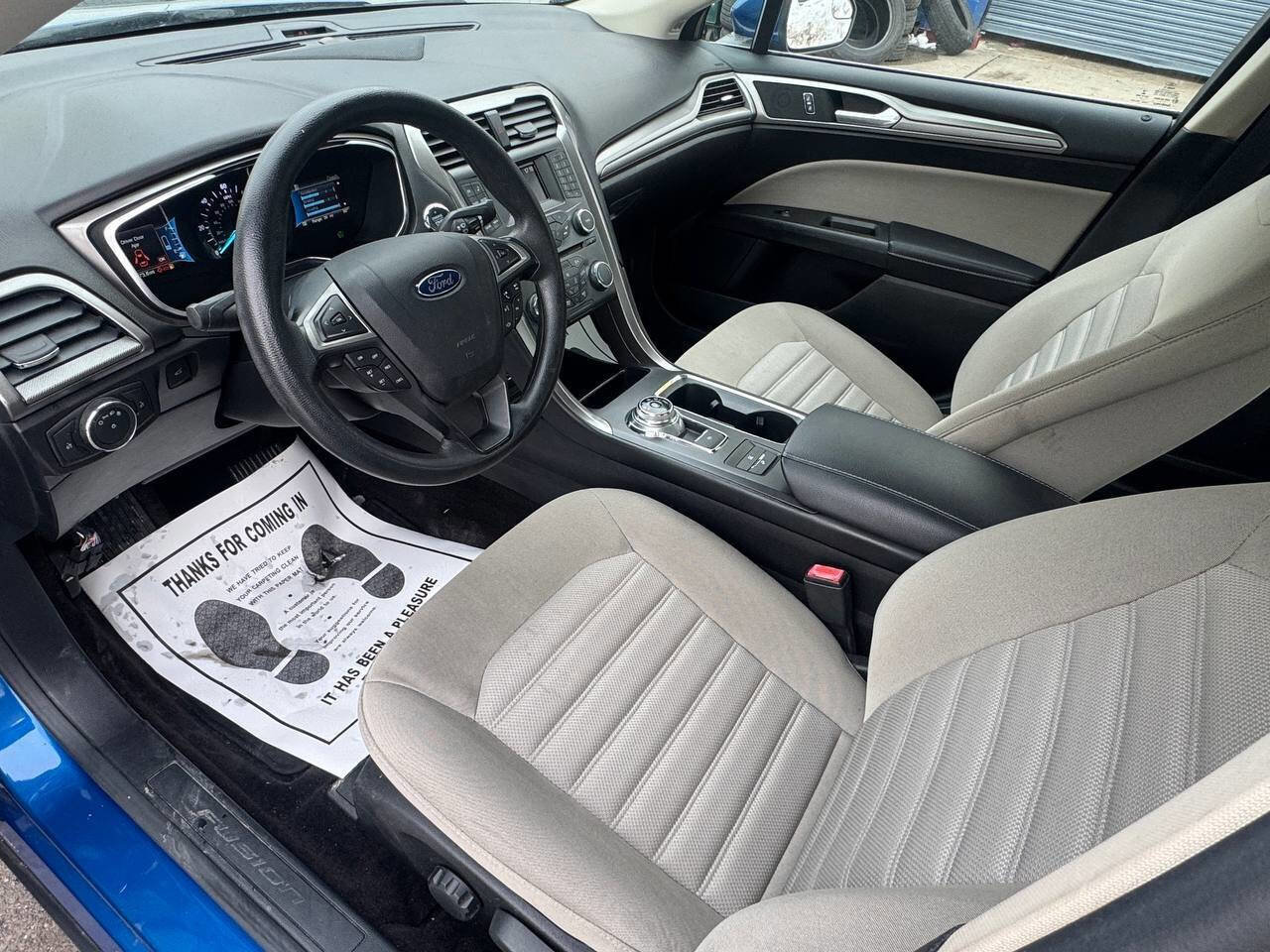 Used 2017 Ford Fusion S image 9