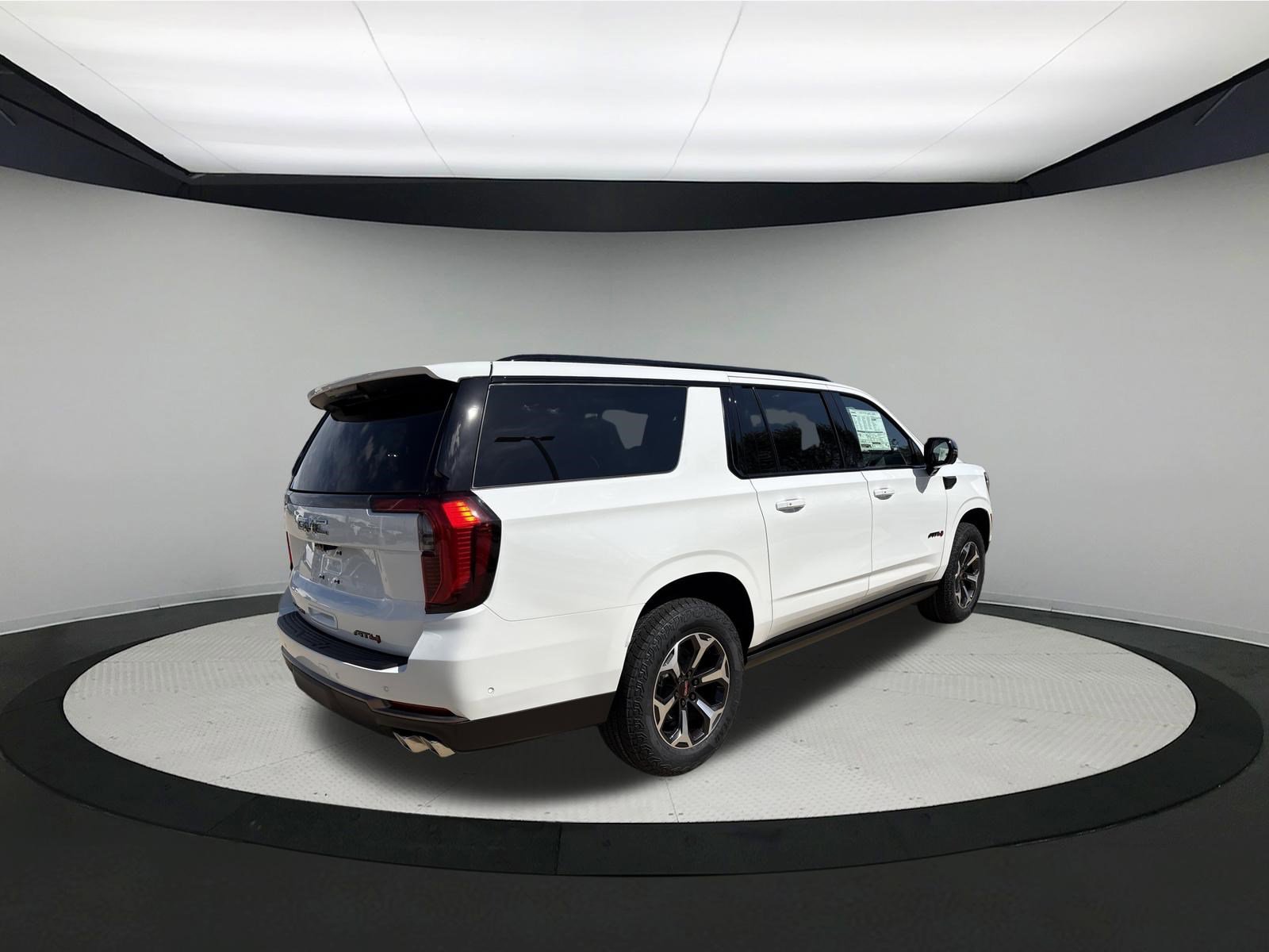 New 2026 GMC Yukon XL AT4 Ultimate AWD/4WD image 7