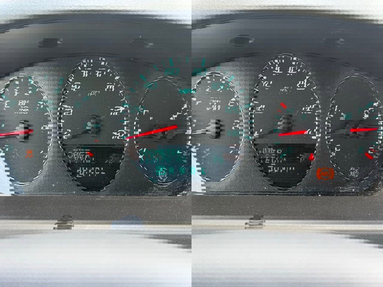 Used 2015 Chevrolet Impala LT w/ LT Sunroof Package image 8