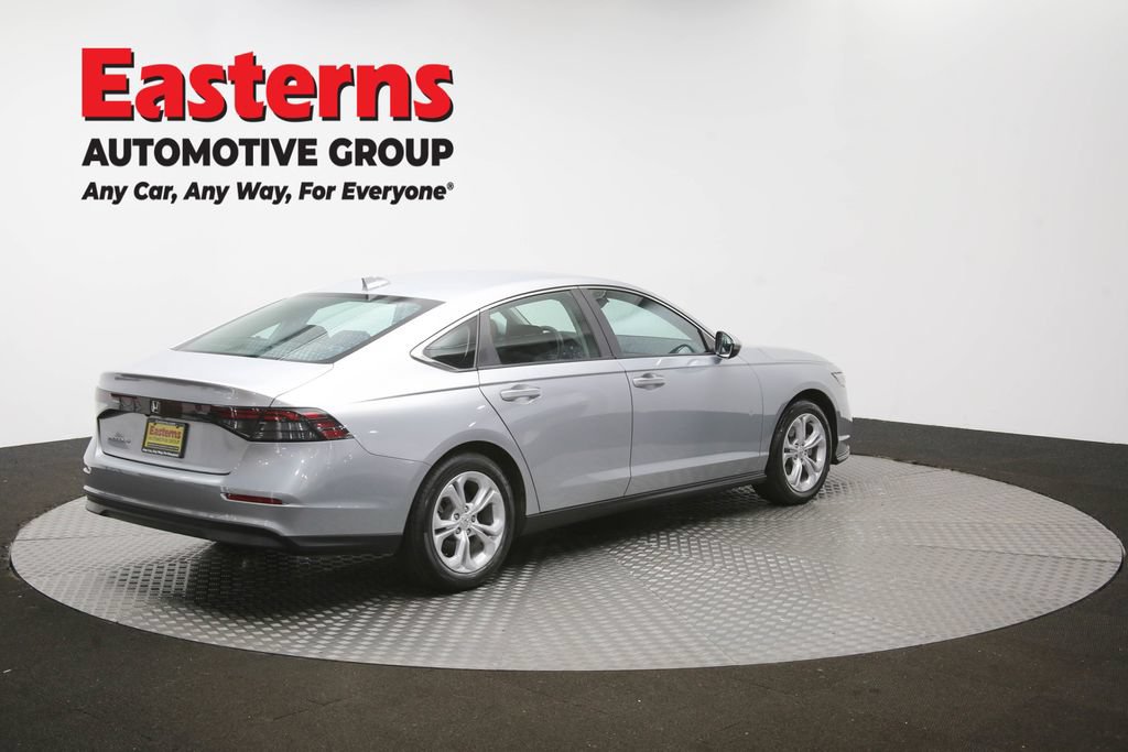 Used 2025 Honda Accord LX image 40