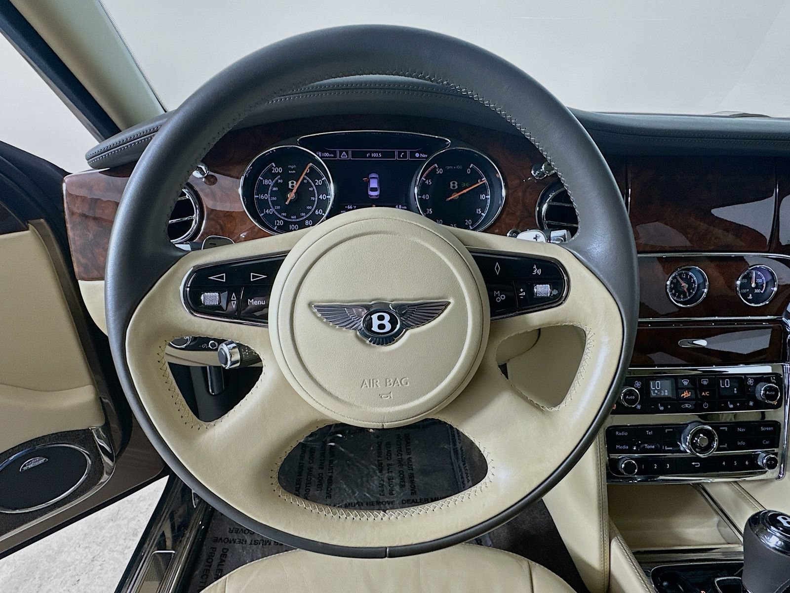 Used 2011 Bentley Mulsanne RWD image 11