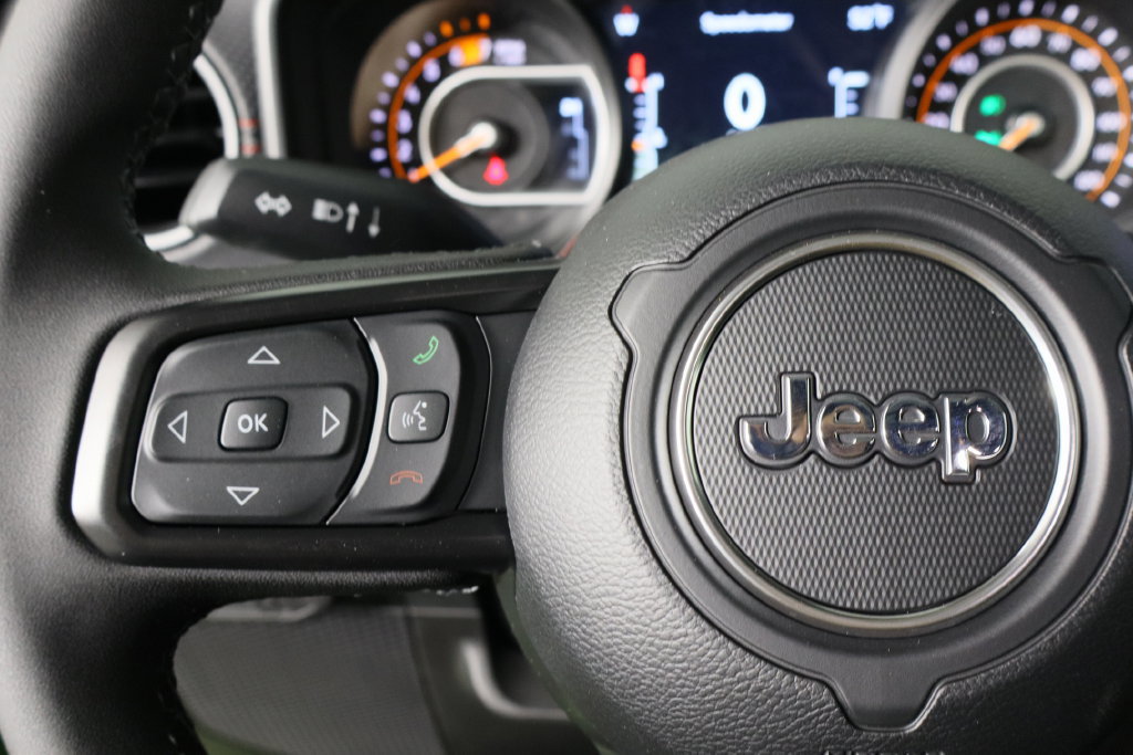New 2026 Jeep Wrangler Unlimited Rubicon AWD/4WD image 8