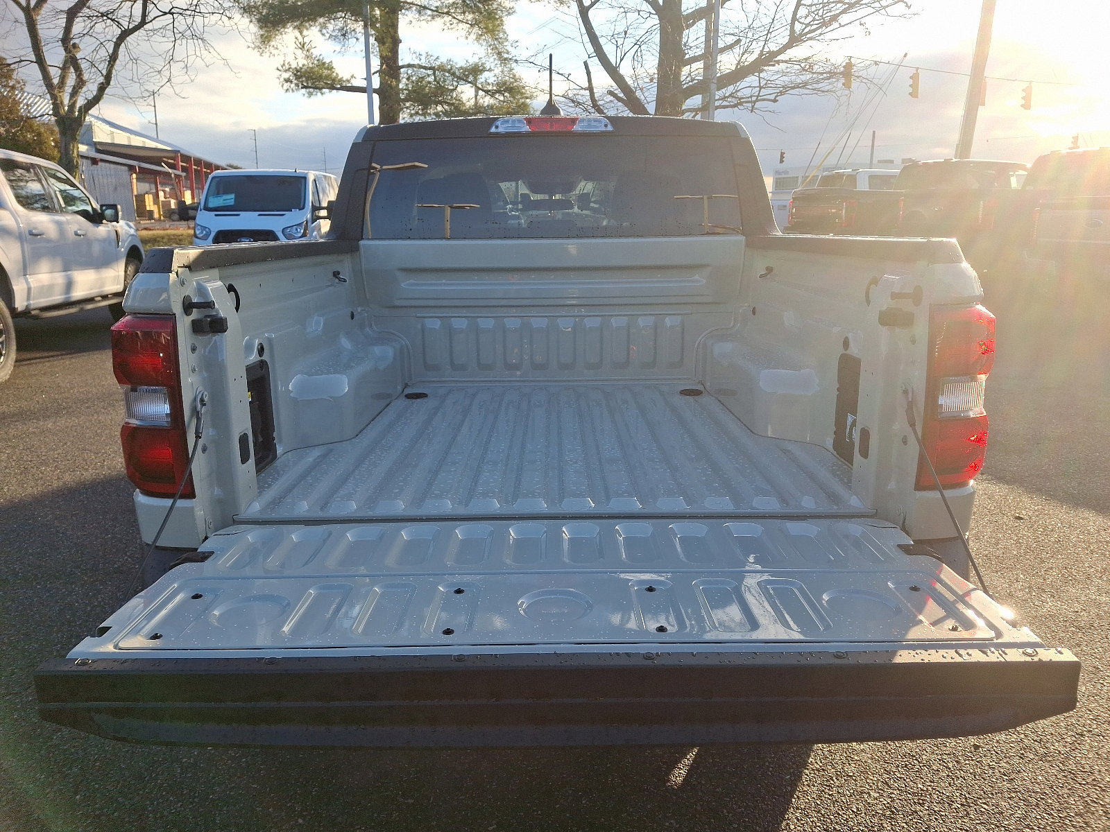 New 2025 Ford Maverick XLT w/ XLT Luxury Package image 27