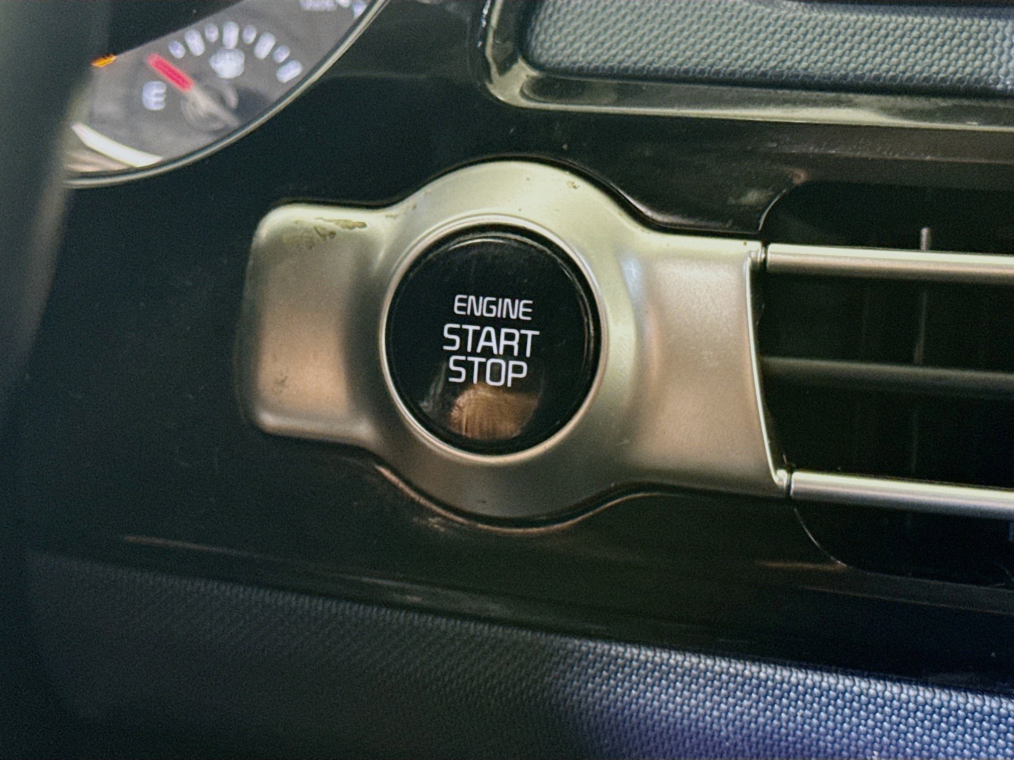 Used 2022 Kia Seltos Nightfall Edition image 21