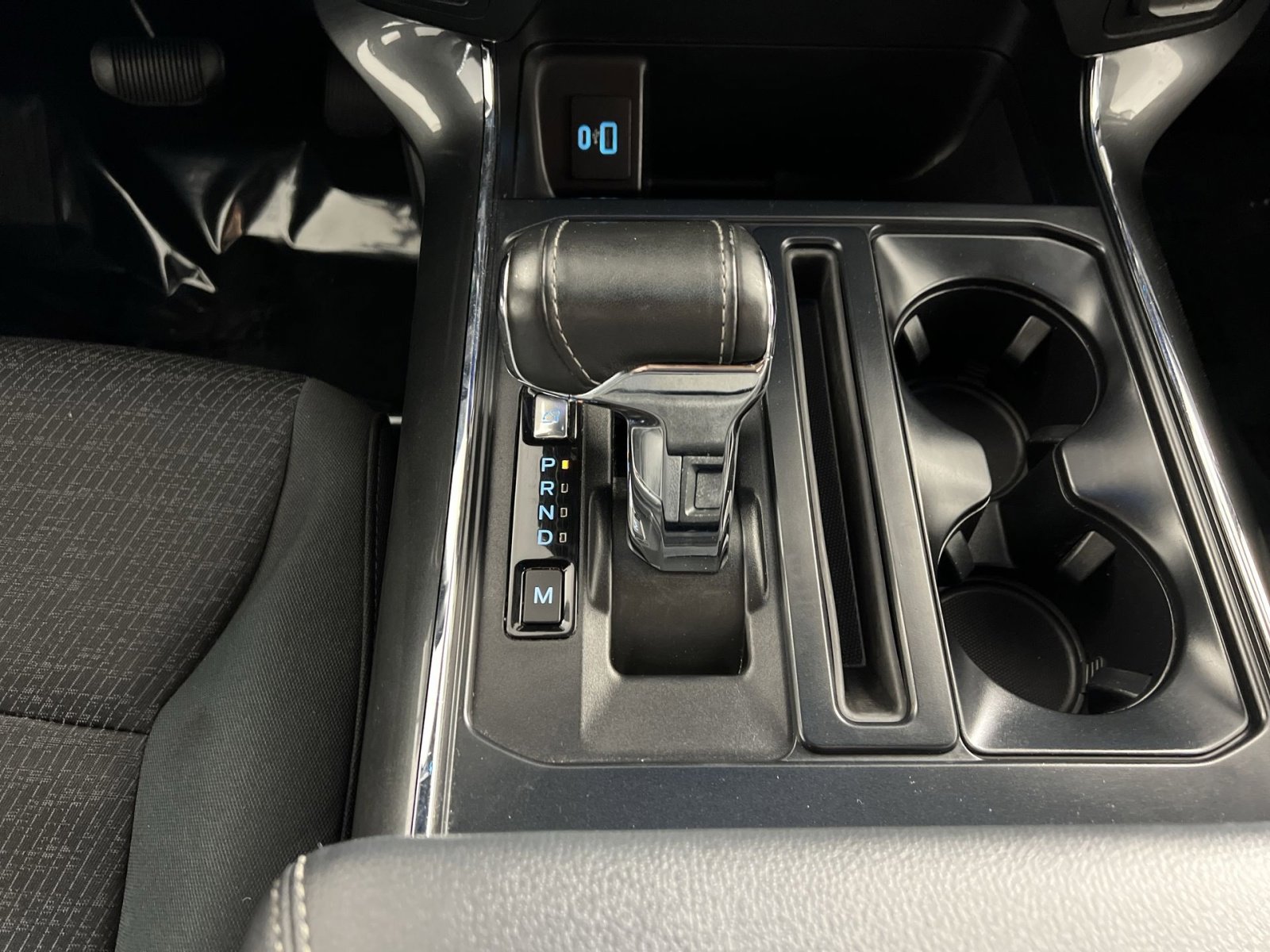 Certified 2022 Ford F150 XLT w/ Equipment Group 302A High image 21