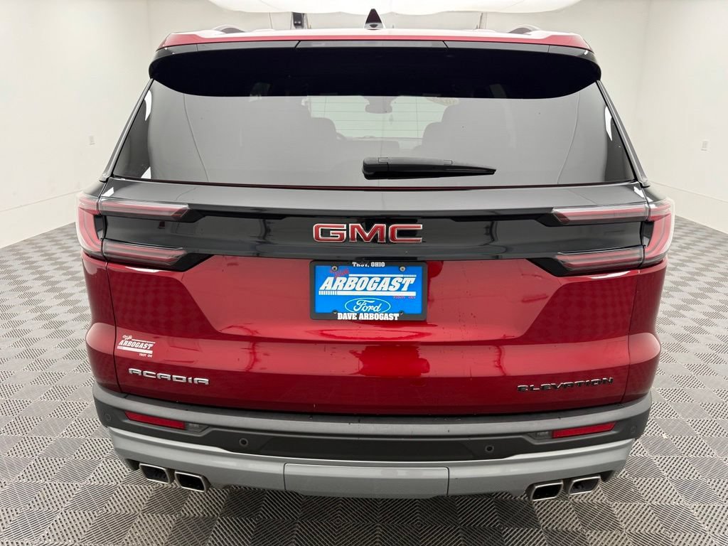Used 2024 GMC Acadia Elevation w/ Trailering Package FWD image 9