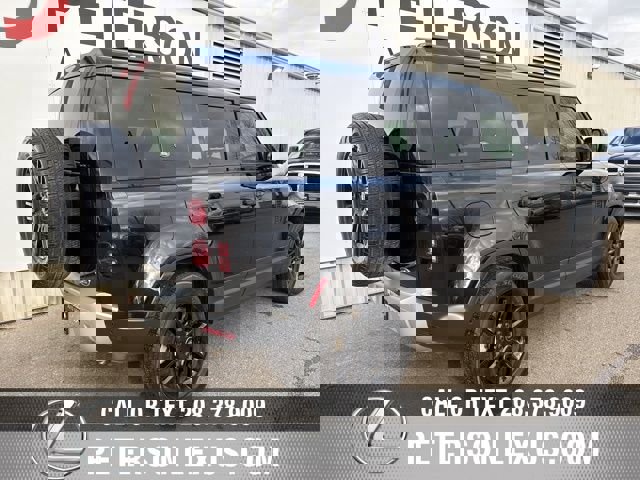 Used 2023 Land Rover Defender 110 S image 3