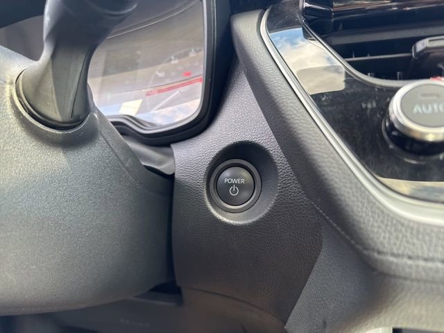 Used 2024 Toyota Corolla Cross AWD Hybrid w/ Moonroof Package image 28