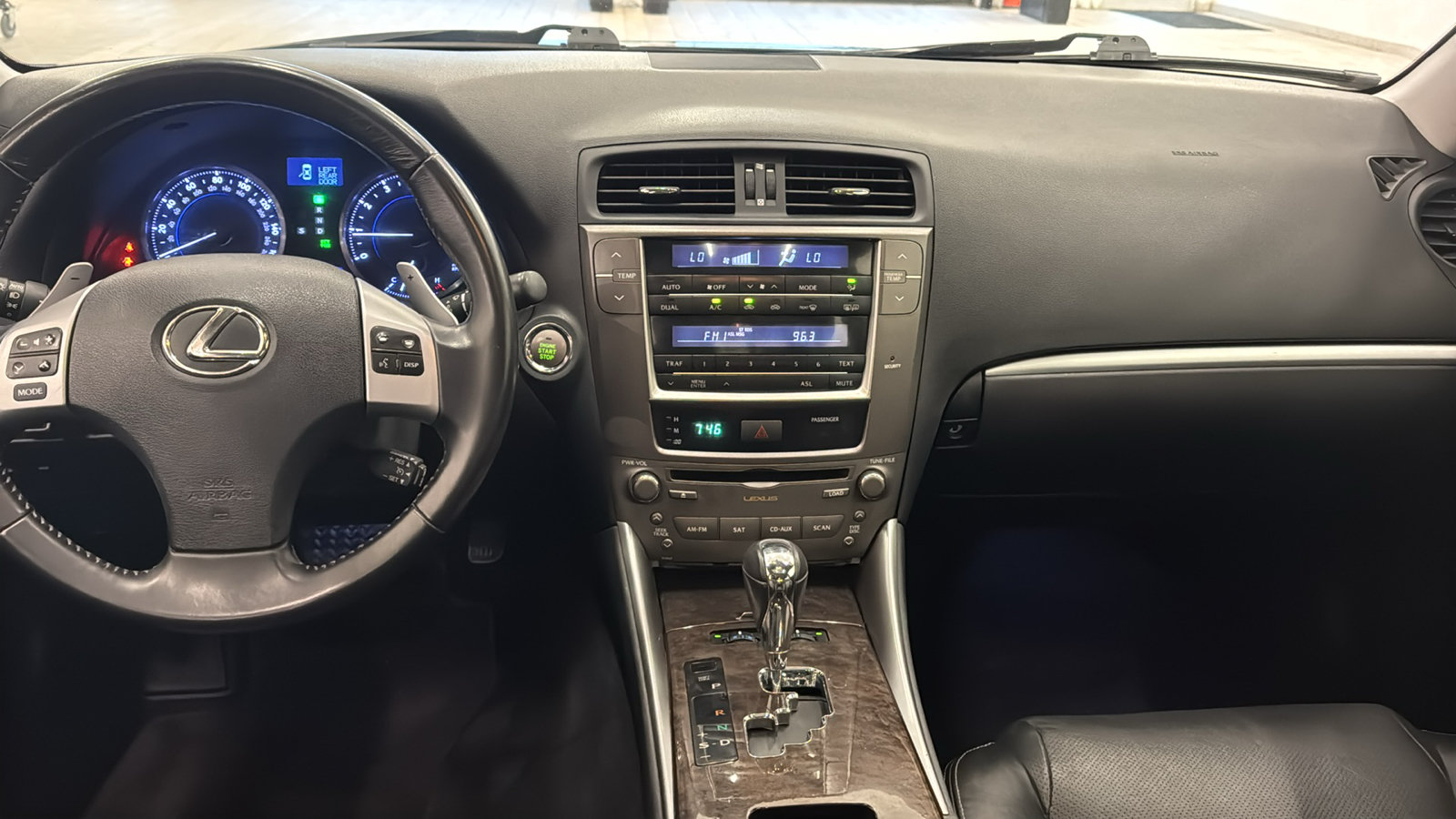 Used 2011 Lexus IS 250 AWD w/ Premium Pkg Value Edition image 11