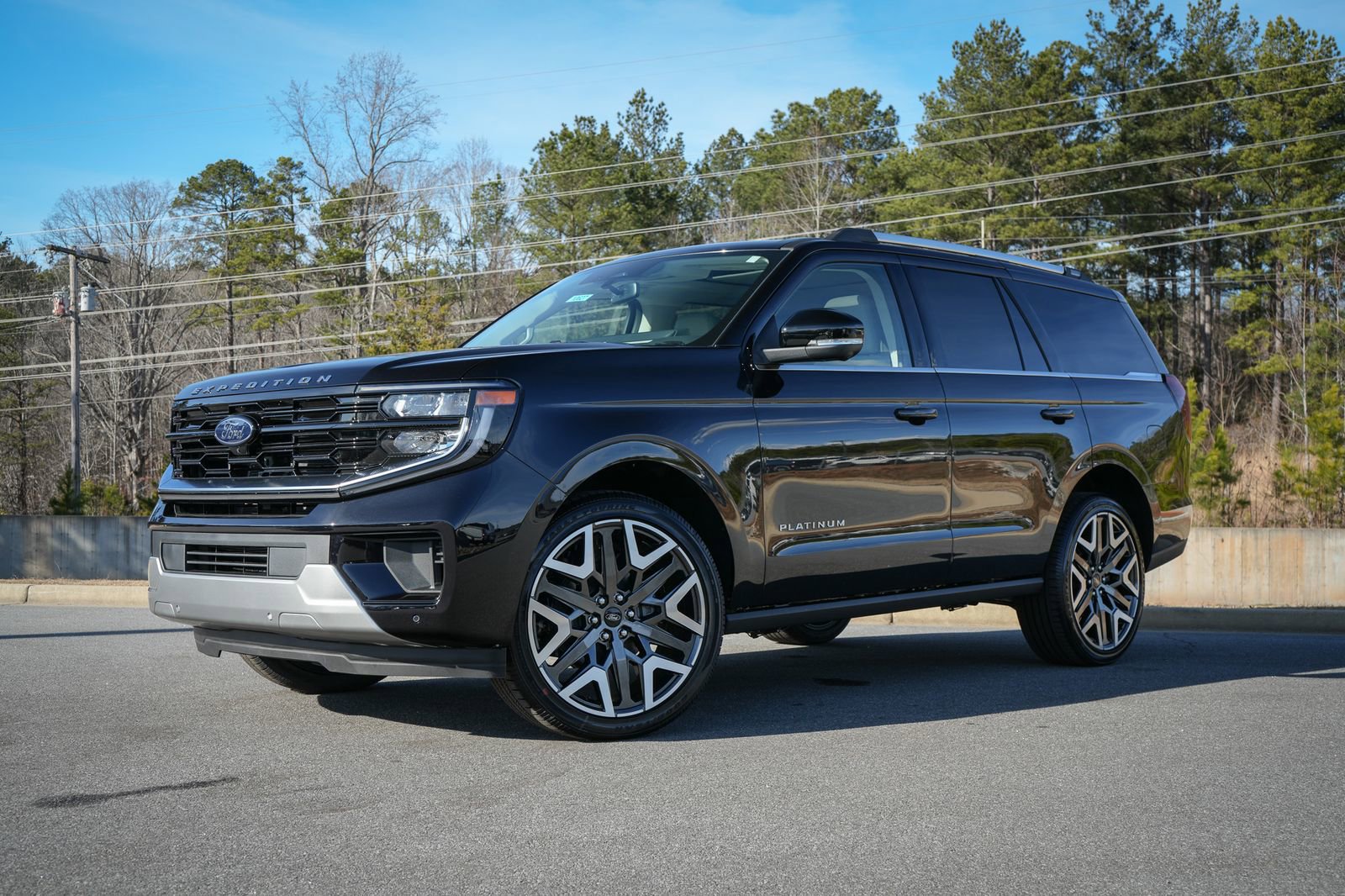 New 2026 Ford Expedition Platinum w/ Platinum Ultimate Package AWD/4WD image 2