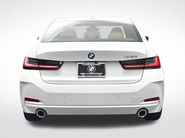 New 2026 BMW 330i Sedan w/ Premium Package RWD image 6