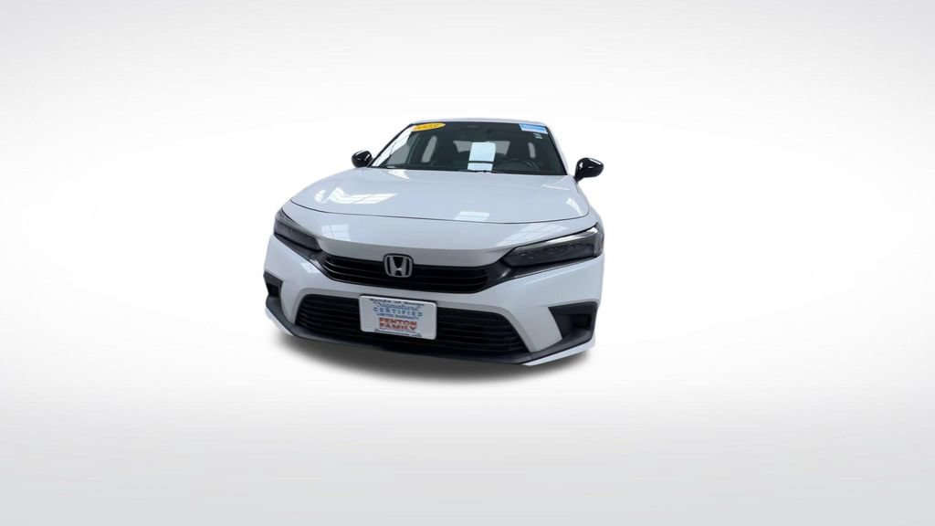 Used 2023 Honda Civic Sport image 3